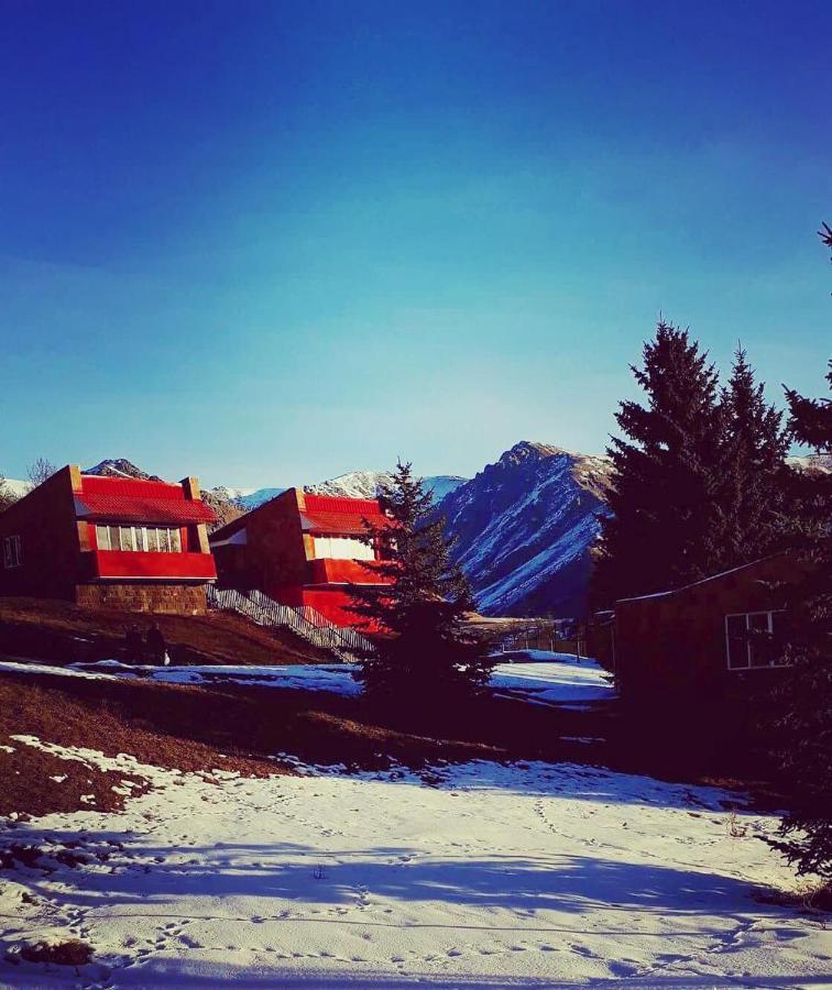 Ani Resort Artavaz Buitenkant foto