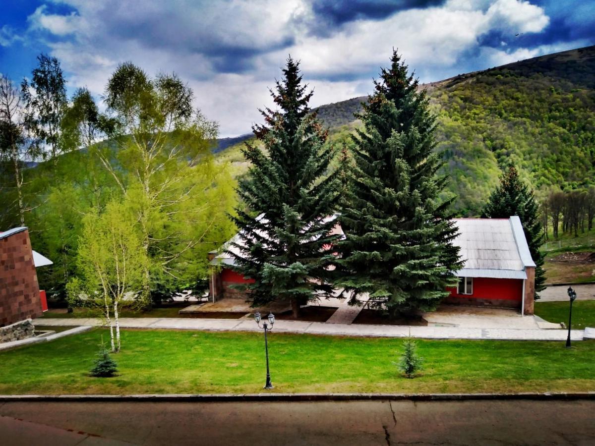 Ani Resort Artavaz Buitenkant foto