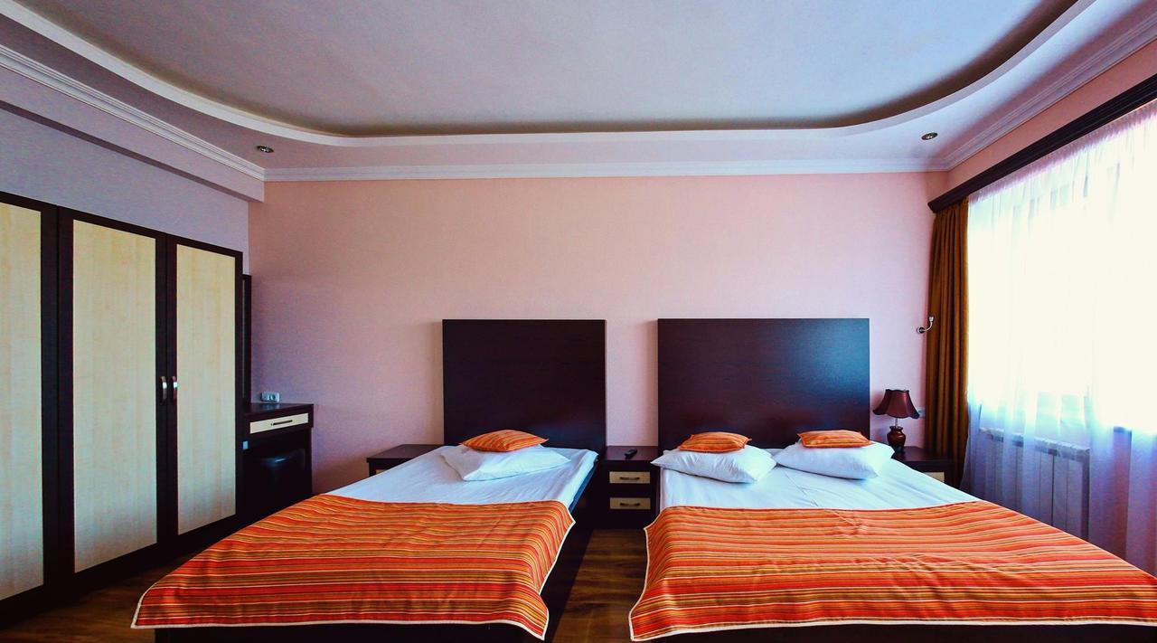 Ani Resort Artavaz Buitenkant foto