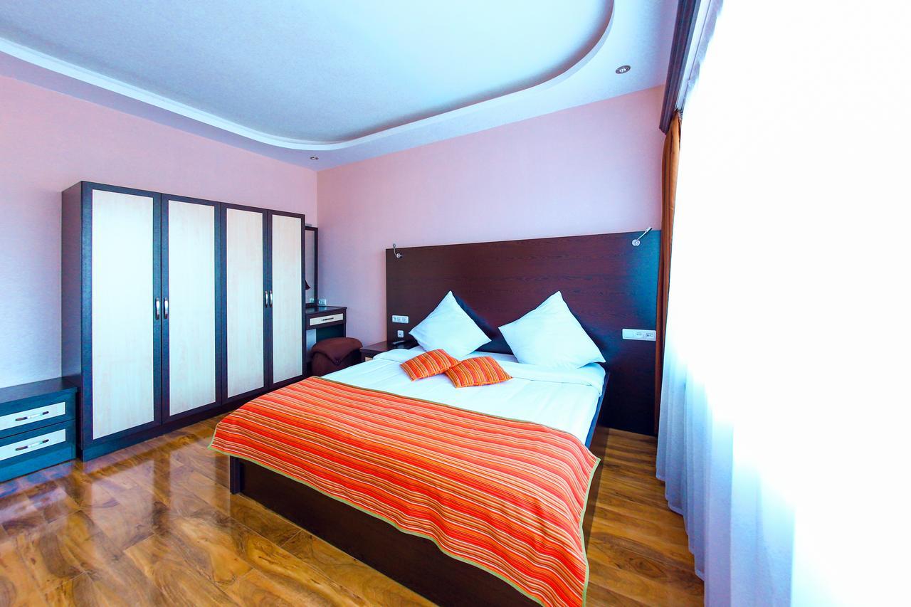 Ani Resort Artavaz Buitenkant foto