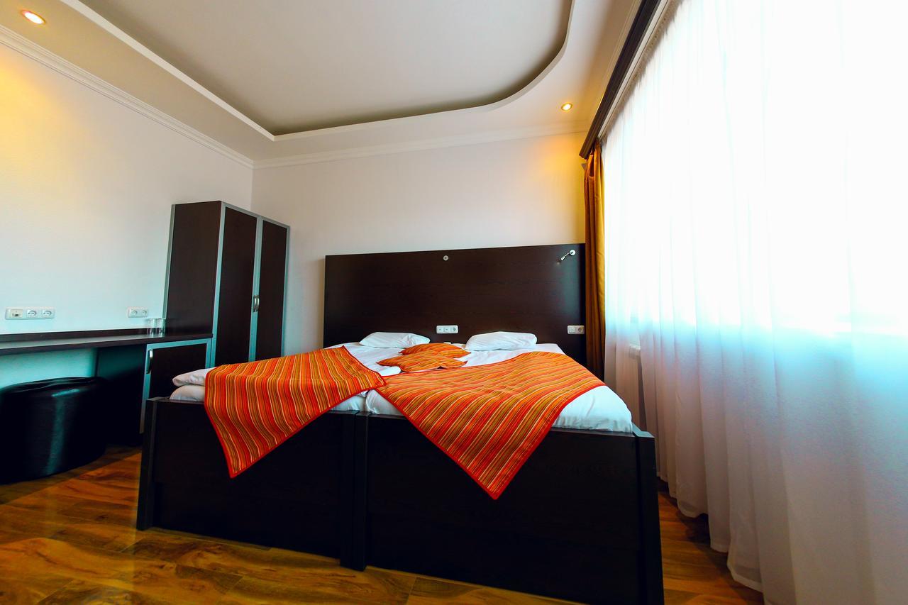 Ani Resort Artavaz Buitenkant foto
